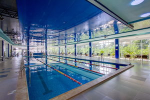 Karven 4 seasons swimming pool