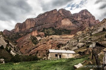 Trekking from Kozho-Kelen to Achik-Tash valley