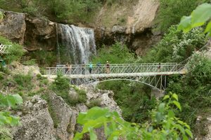 Водопад в Арсланбобе