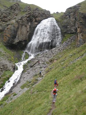 Водопад Девичьи косы