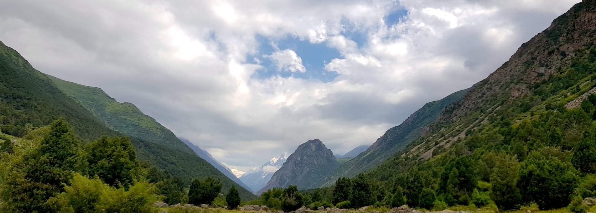 Excursion to Alamedin gorge - Nordic Walking in Kyrgyzstan