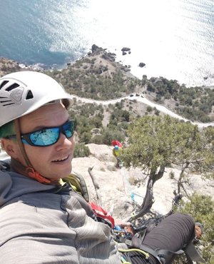 Denis Urlaev - Climber and climbing instructor up to 6a 