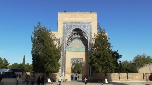 TURQUOISE DOMES OF UZBEKISTAN - Tashkent, Samarkand, Bukhara and Khiva