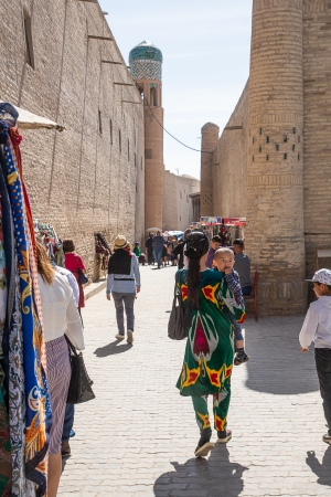 Узкие улочки Хивы / Narrow streets of Khiva