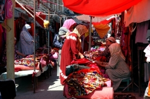 Знаменитый Ошский базар / Famous Osh bazaar