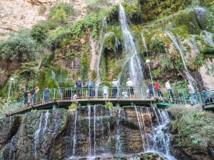 Экскурсия к водопаду / Excursion to the waterfall