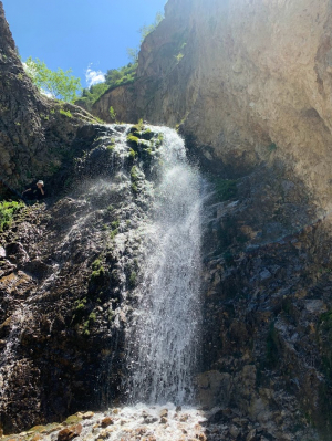 Ущелье Иссык-Ата - Прогулка к водопаду и горячим источникам