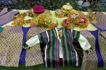 Национальная одежда в Узбекистане