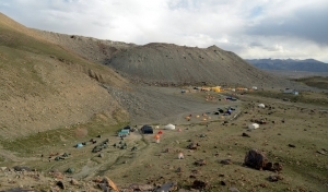 Базовый лагерь под пиком Музтаг-Ата / Base Camp under Muztagh-Ata