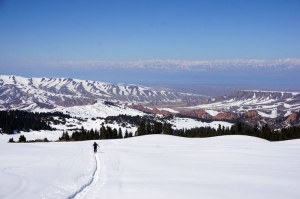 Guided ski touring trip - Skiing in Kyrgyzstan