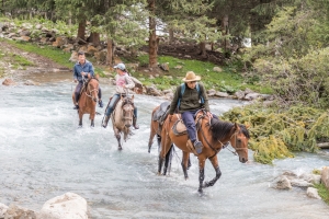 Конный тур в Кыргызстане / Horse riding in Kyrgyzstan
