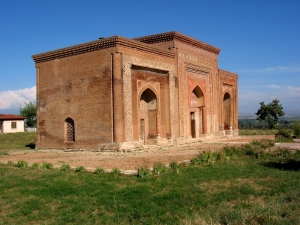 Мавзолей в Узгене / Uzgen mausoleum